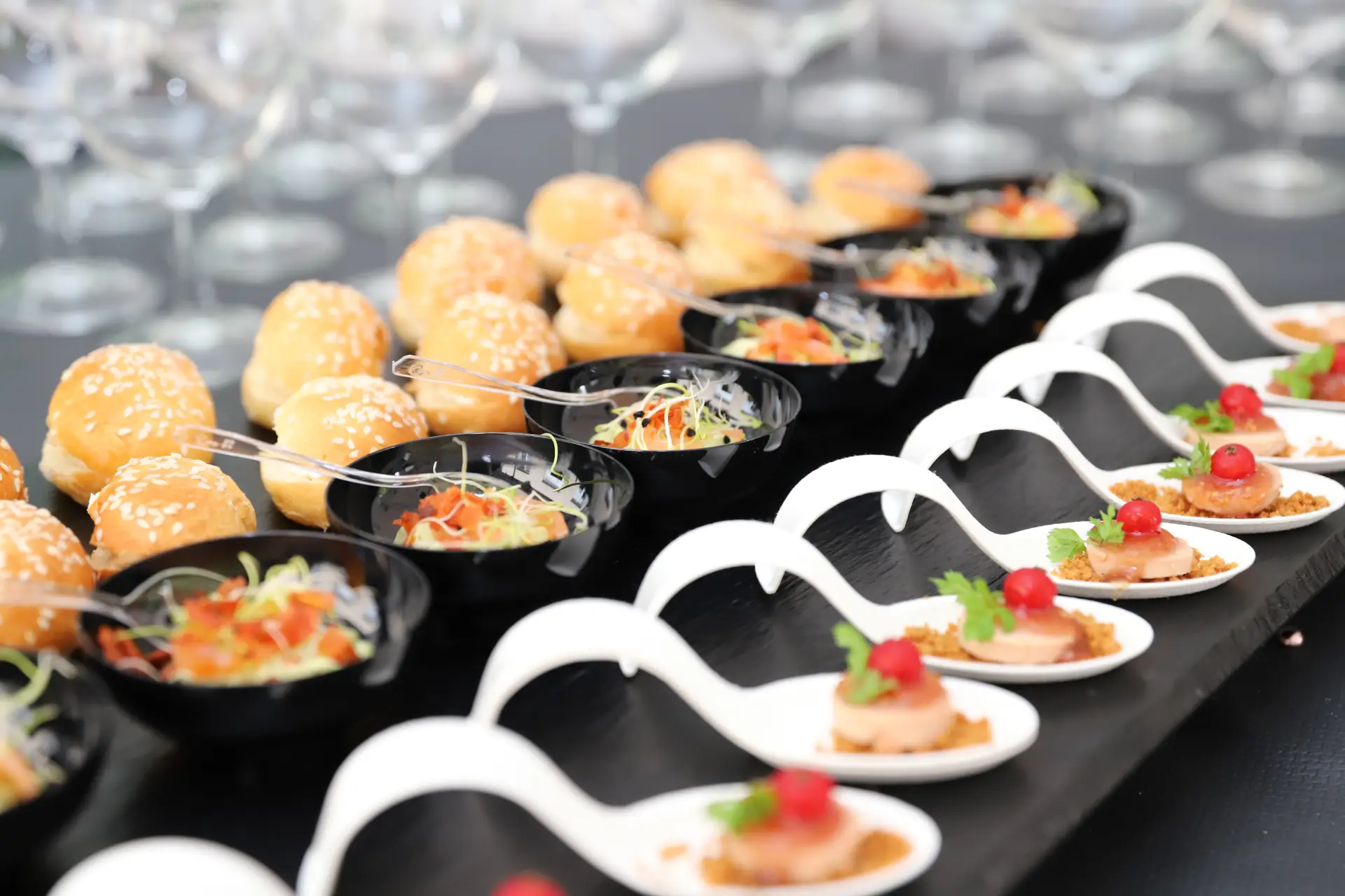 Plateau de bouchées apéritives raffinées